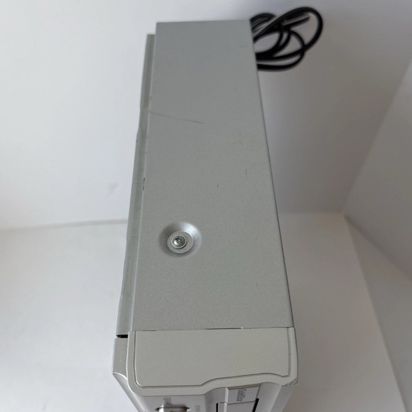 Goldstar GBV441 VCR/DVD Combo  VHS Recorder & DVD Player (No Remote) Works! - Picture 6 of 12